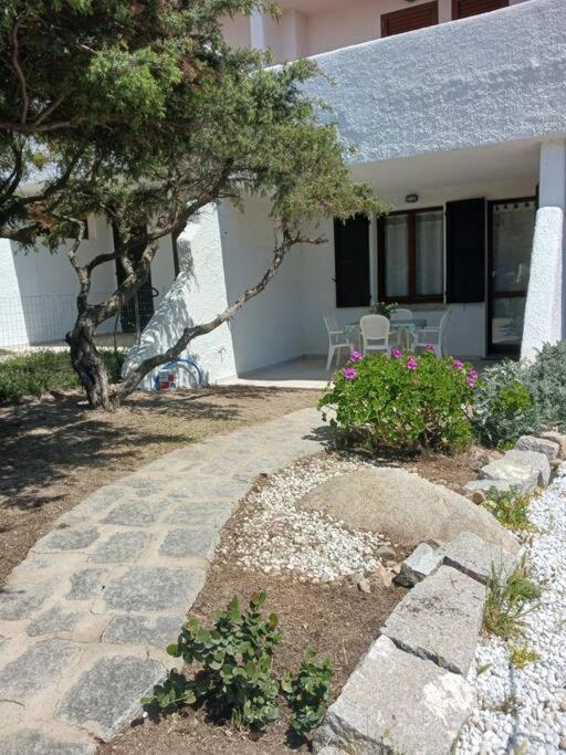 Appartamento A Baia Santa Reparata Esterno foto